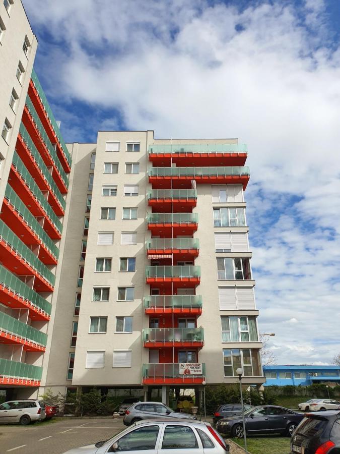 Royal Central Apartament Lägenhet Oradea Exteriör bild